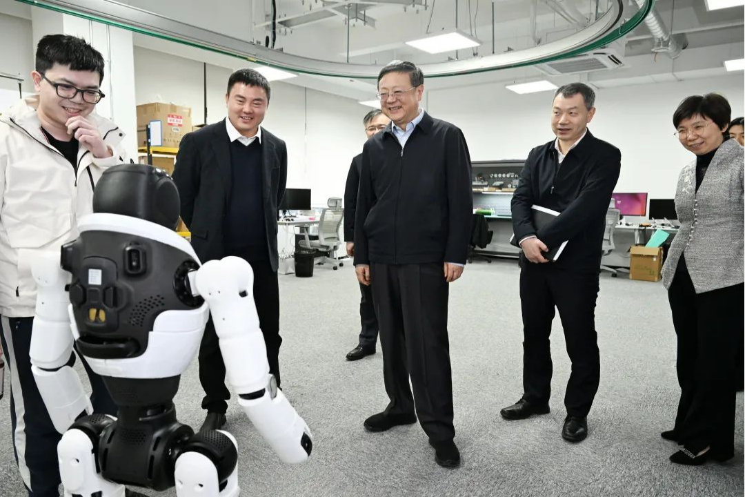 上海市委书记陈吉宁专题调研1XBET机器人